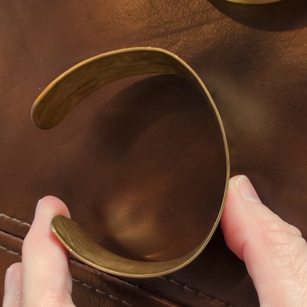 Elegant Gold Cuff Bracelets Set - Picture 8 of 8